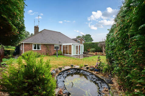 39 Frogmore (1)