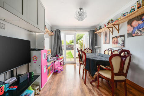 1 Acorn Rd (13)