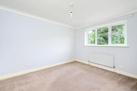 9 Winchester Way ...