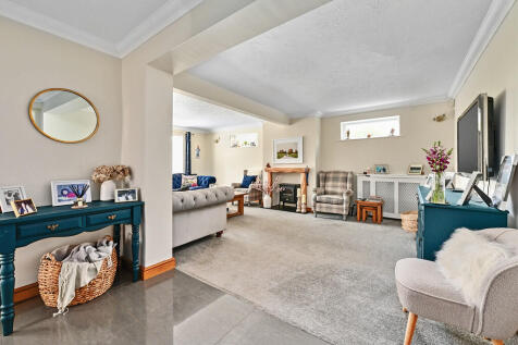 Inglenook (1)