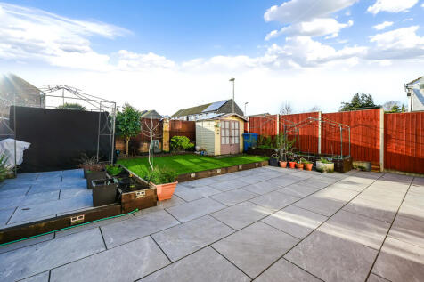 4 Shelley Walk (1...