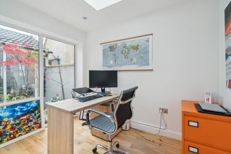 Property Image 8
