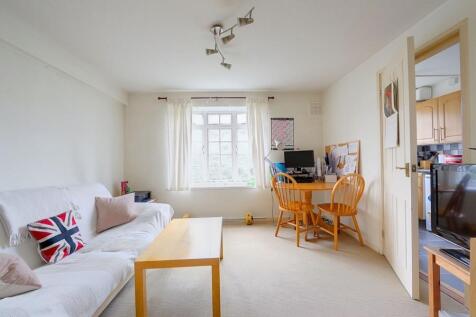 Ashdown Way 50 loung