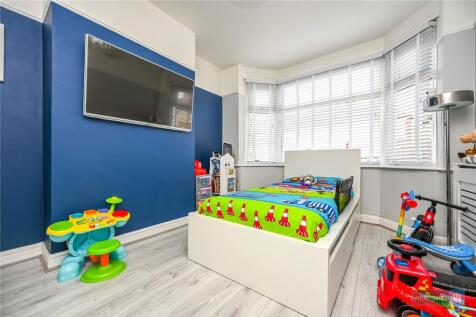 Living Room/Bedroom