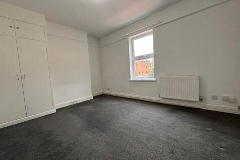 Lounge/bedroom