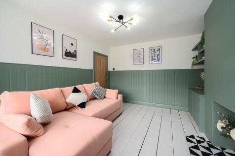 Lounge Alt 2