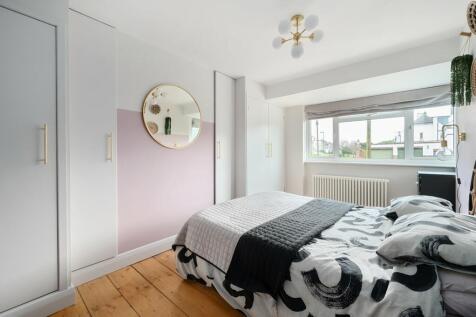 Bedroom 1 Alt