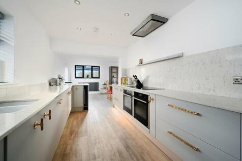 Kitchen Alt