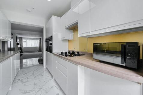Kitchen Alt