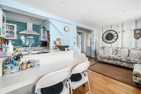 Kitchen/Living Room