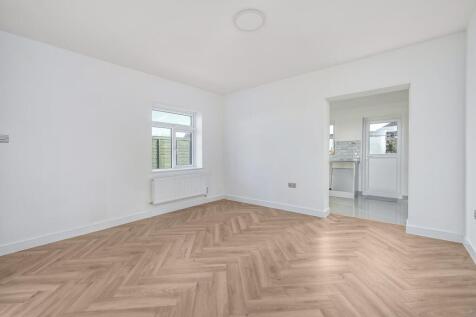Dining Room Alt