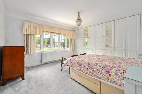 Bedroom 1 Alt