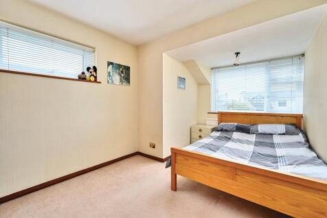 Bedroom 2 Alt