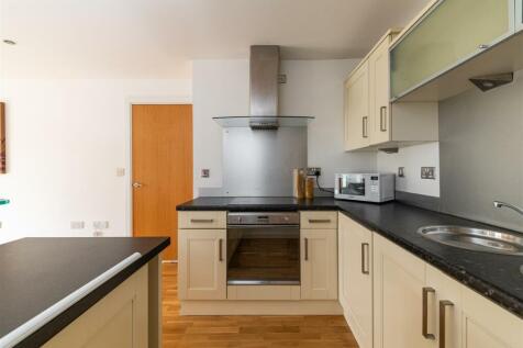 DSC_8721-Edit.jpg