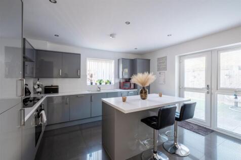 1 Beauont Close HE-21.jpg