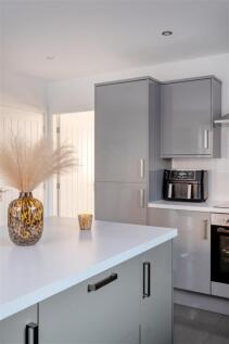1 Beauont Close HE-31.jpg