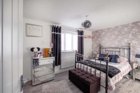 1 Beauont Close HE-5.jpg