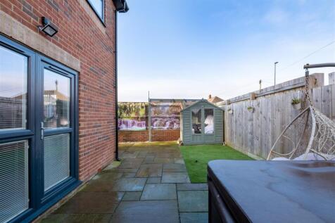 1 Beauont Close HE-41.jpg