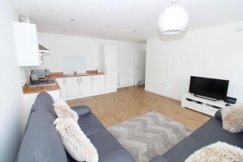 Lounge / Kitchen
