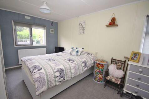 Bed 1
