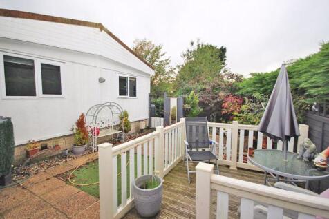 Rear garden photo 3