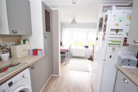 Kitchen photo 2