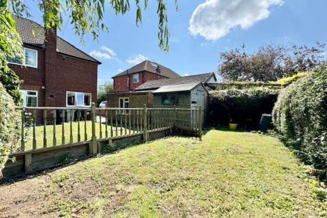 Top part of rear garden