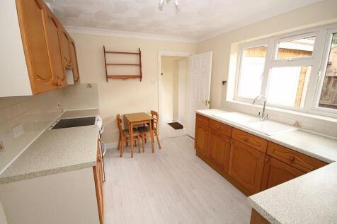 Kitchen photo 1