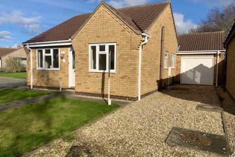 Driveway/Garage