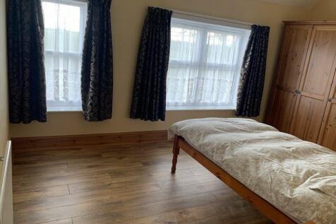 Bedroom 2 View 2
