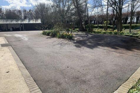 turning circle area