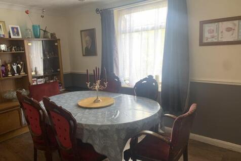 DINING RM