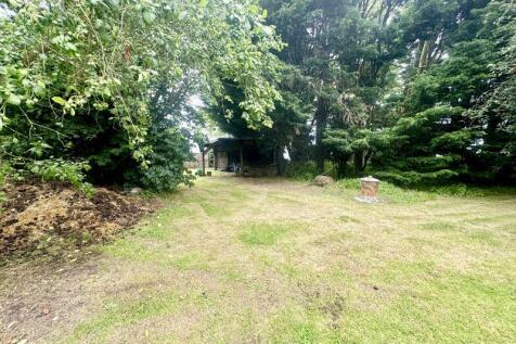 Outside view 4 
