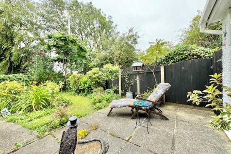 Front patio view 2