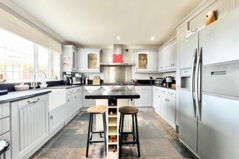 Breakfast kitchen