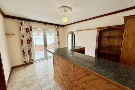 Bar room