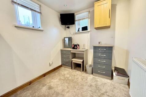Study/ dressing room