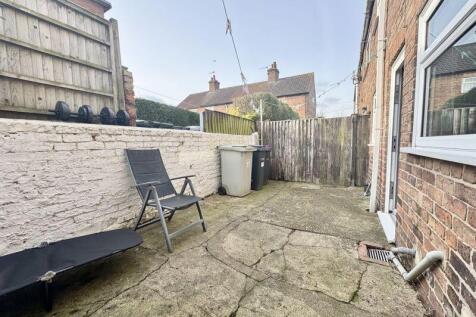Rear courtyard