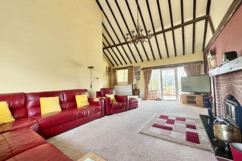 Lounge 5