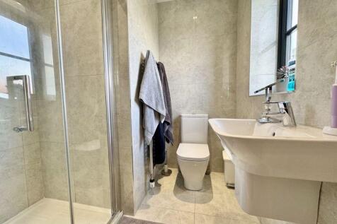 En suite 2