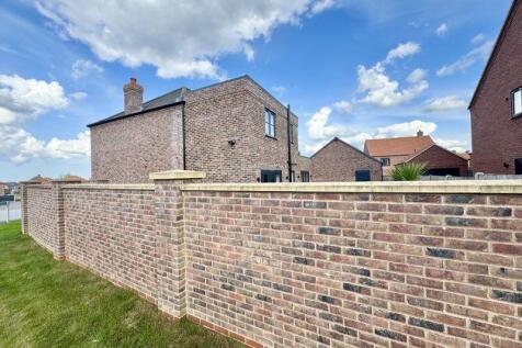 Walled boundary