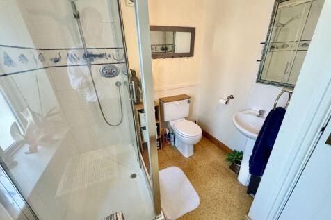 En suite view 2