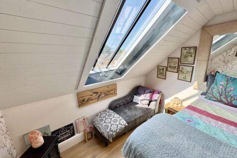 Relaxing room 2