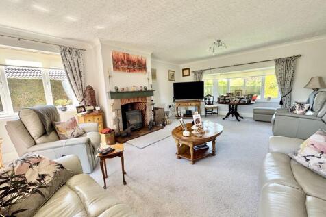 Lounge 2