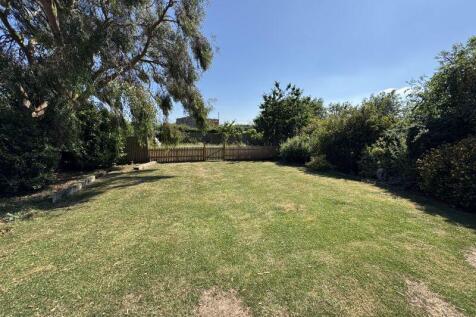 Additional garden view