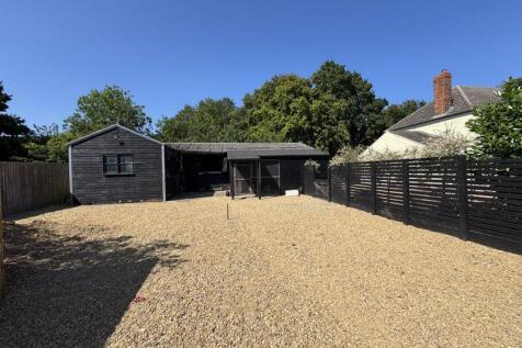 Stables / kennels