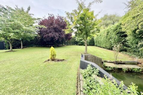 Front garden view
