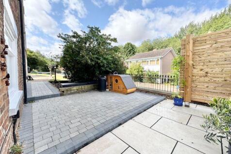 Block paved patio area view 2