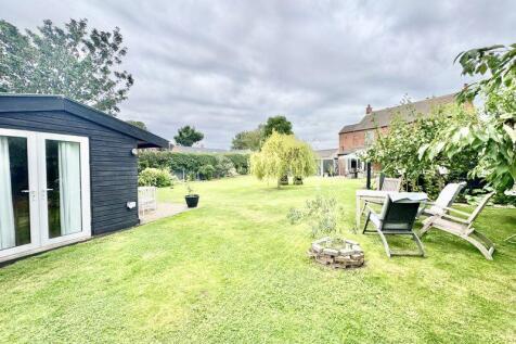 Rear garden view