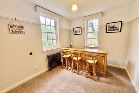 Bar room